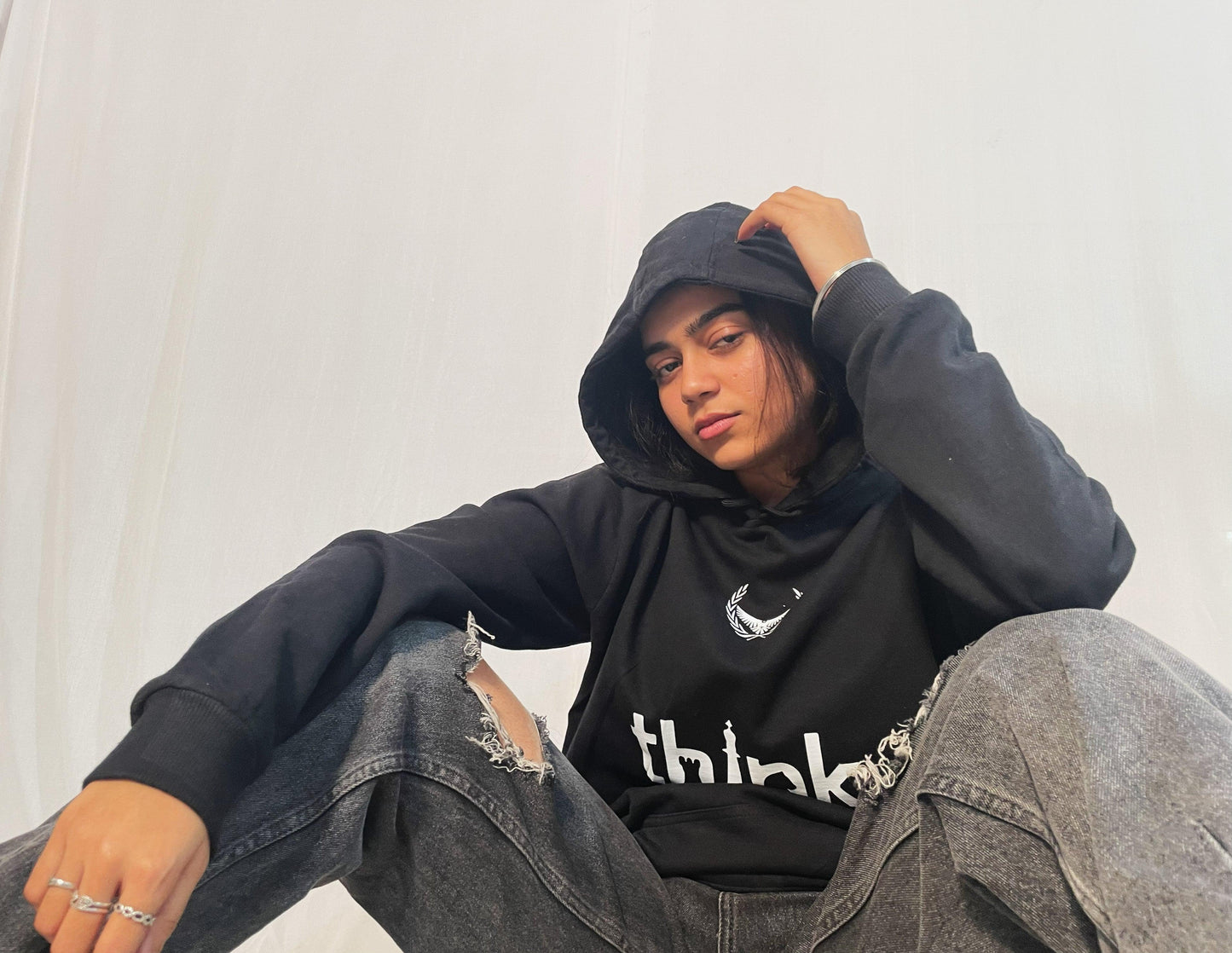 Think Unisex Black Hodiee - The Nova India